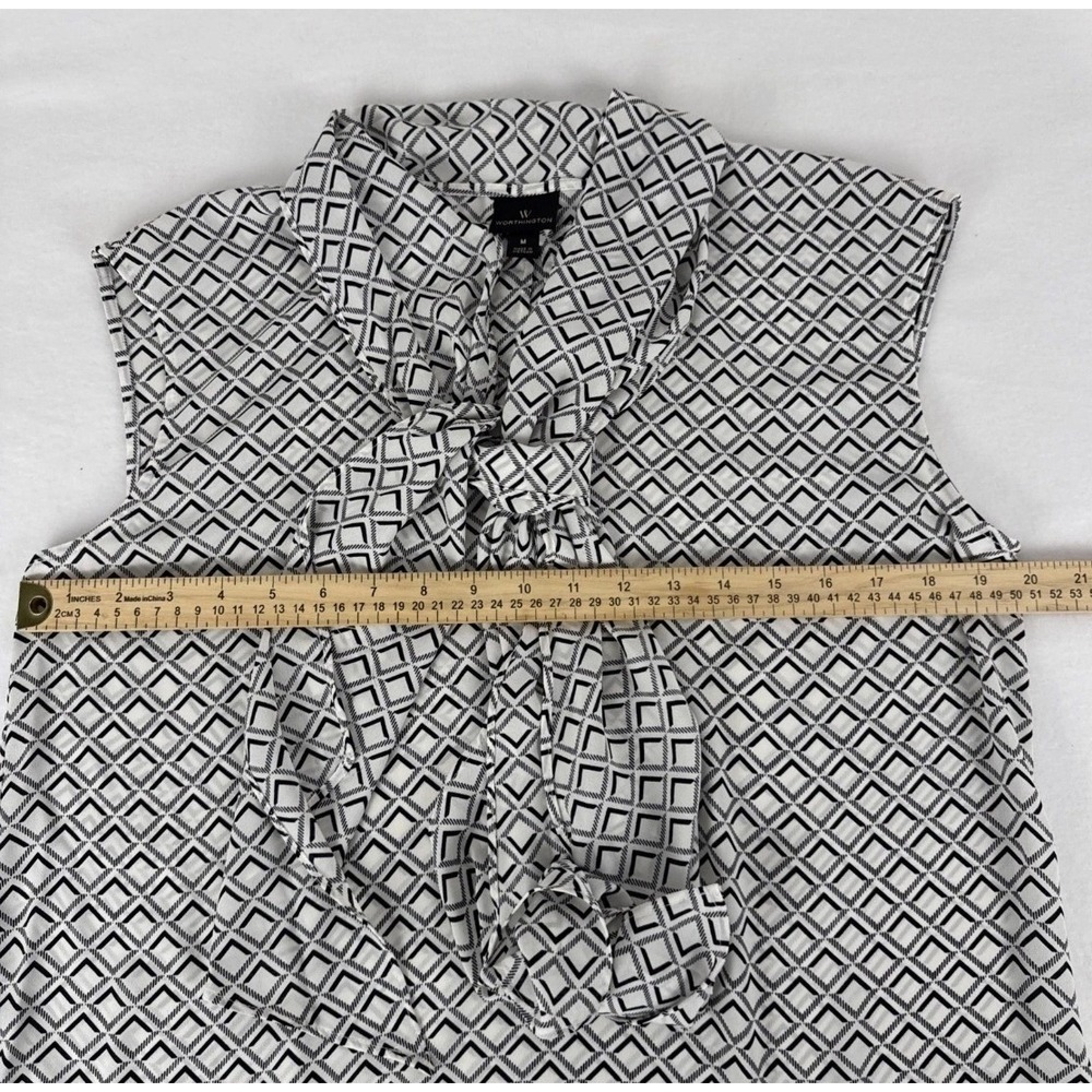 Worthington Tie Neck Blouse Women Medium Black White Geometric Sleeveless Top - Picture 7 of 10